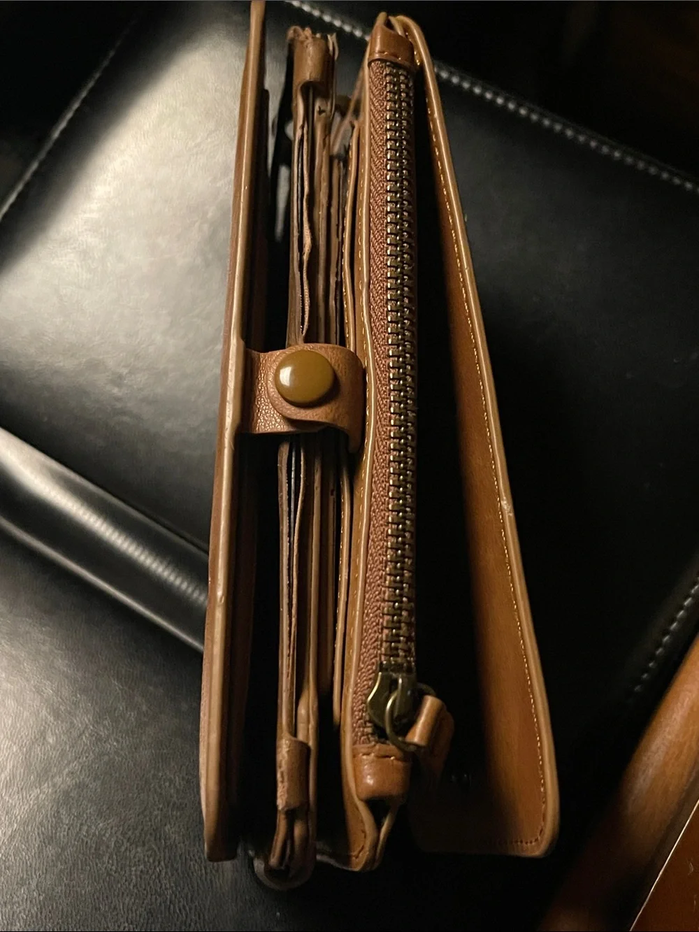 Flovent Tan/Brown Leather Zip CC card holder, Wallet and Phone Case
